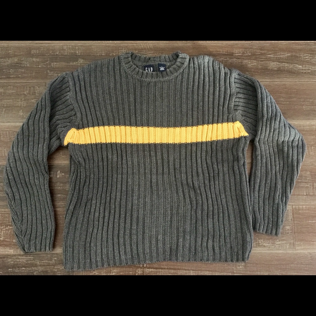 Basic Classic Gap Sweater